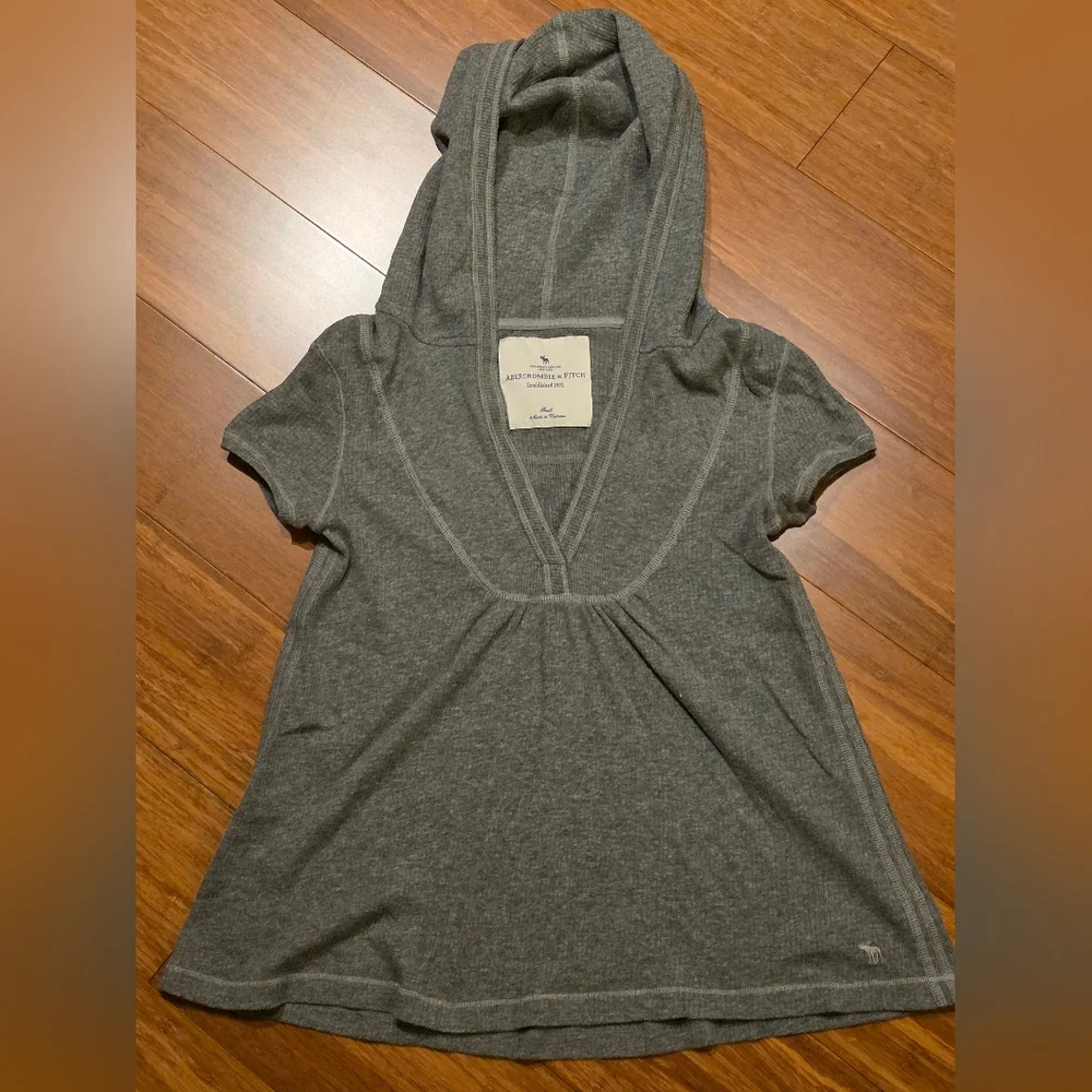 Abercrombie & Fitch Gray Women's Hooded Top - Picture 1 of 4